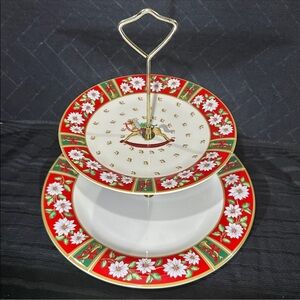 Vintage Charlton Hall by Kobe Christmas Two Tier Cake/Cookie Server